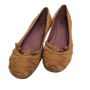 Bronx Tan Leather Ballet Flats, Size 9M